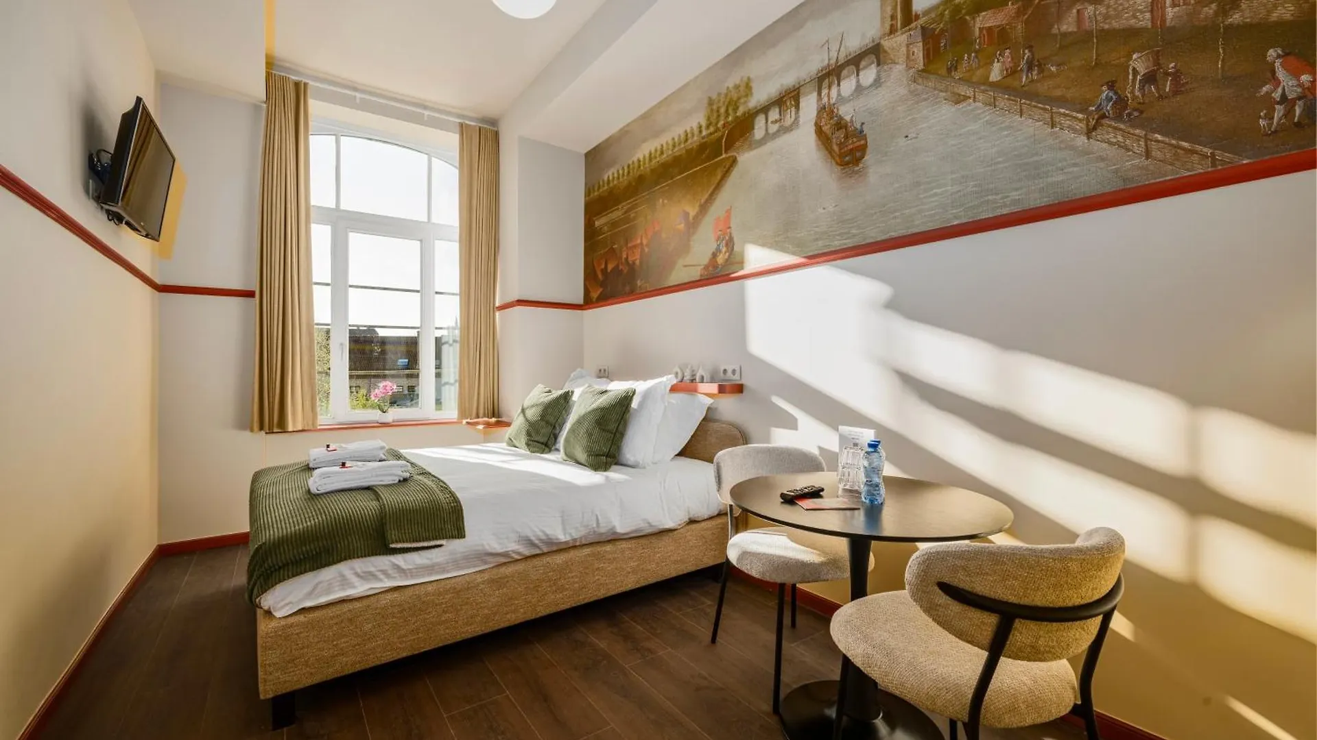 The Queen'S Twelve By Romy&Travis Brugia Hotel apartamentowy
